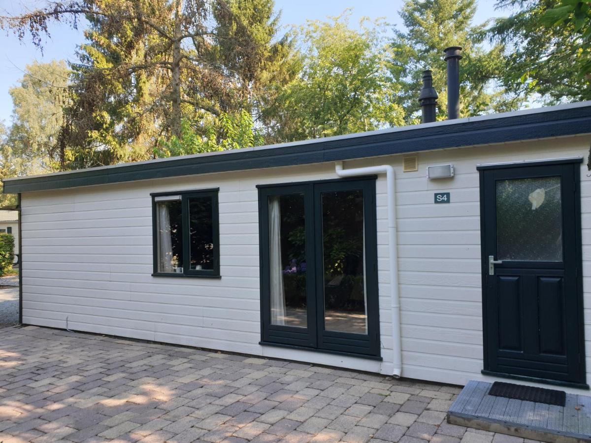 Sfeervolle Chalet Met Terras, H14 De Veldkamp, Epe, Voor 4 Personen Villa Dış mekan fotoğraf